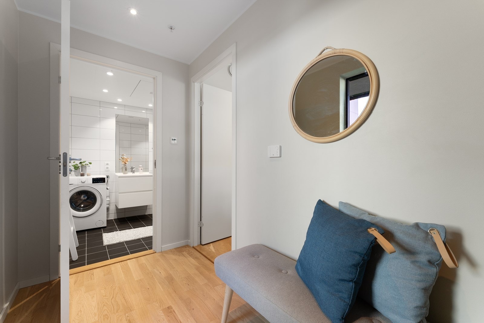 - Entréen er på 5 m² - Galleribilde