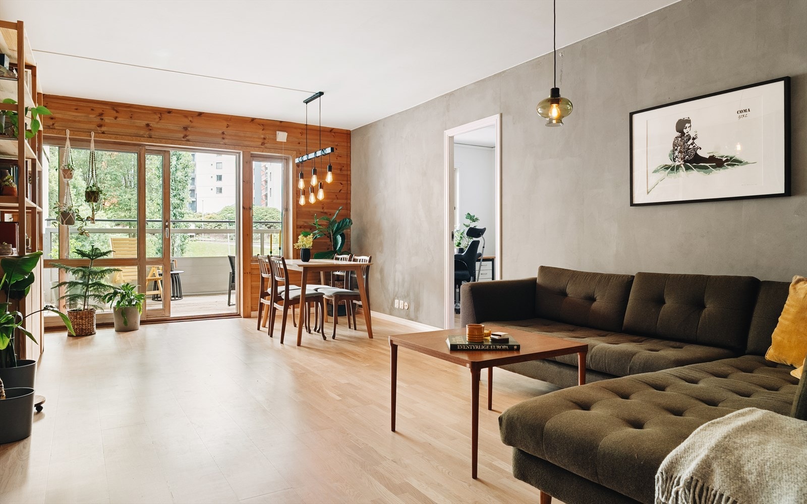 Hjertelig velkommen til Løvåsbakken 11 Galleribilde