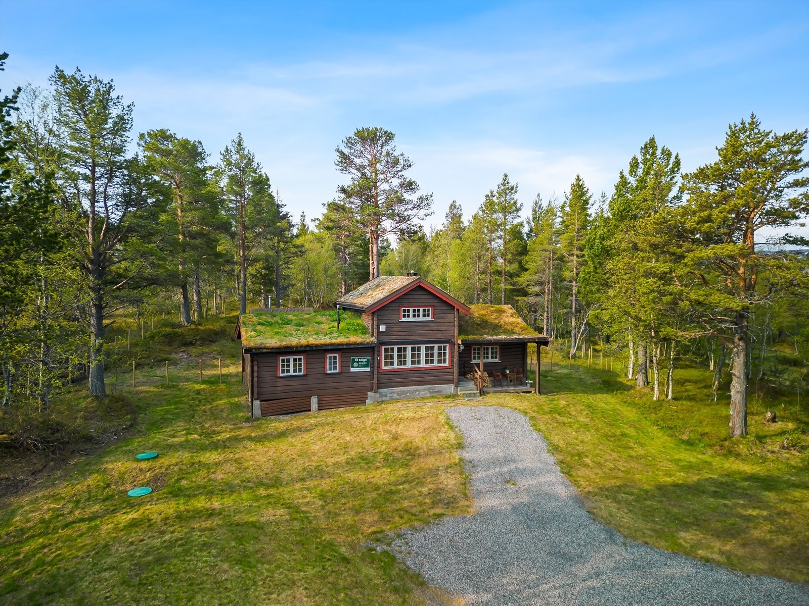 Her blir det hver vinter preparert lange fine løyper for både klassisk og skøyting. Området byr på flotte naturopplevelser, sommer som vinter! Galleribilde