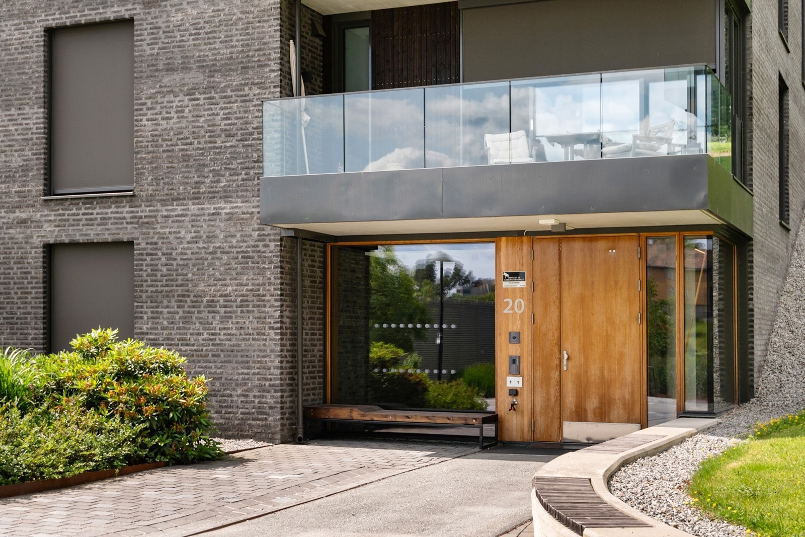 Et eksklusivt og populært sameie på Lilleaker Vest, omkranset av nydelige og grønne omgivelser langs elven Galleribilde