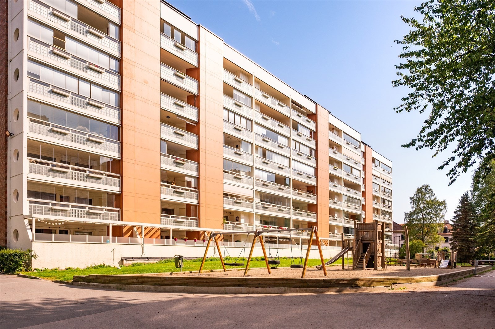 Fasadebilde. Galleribilde