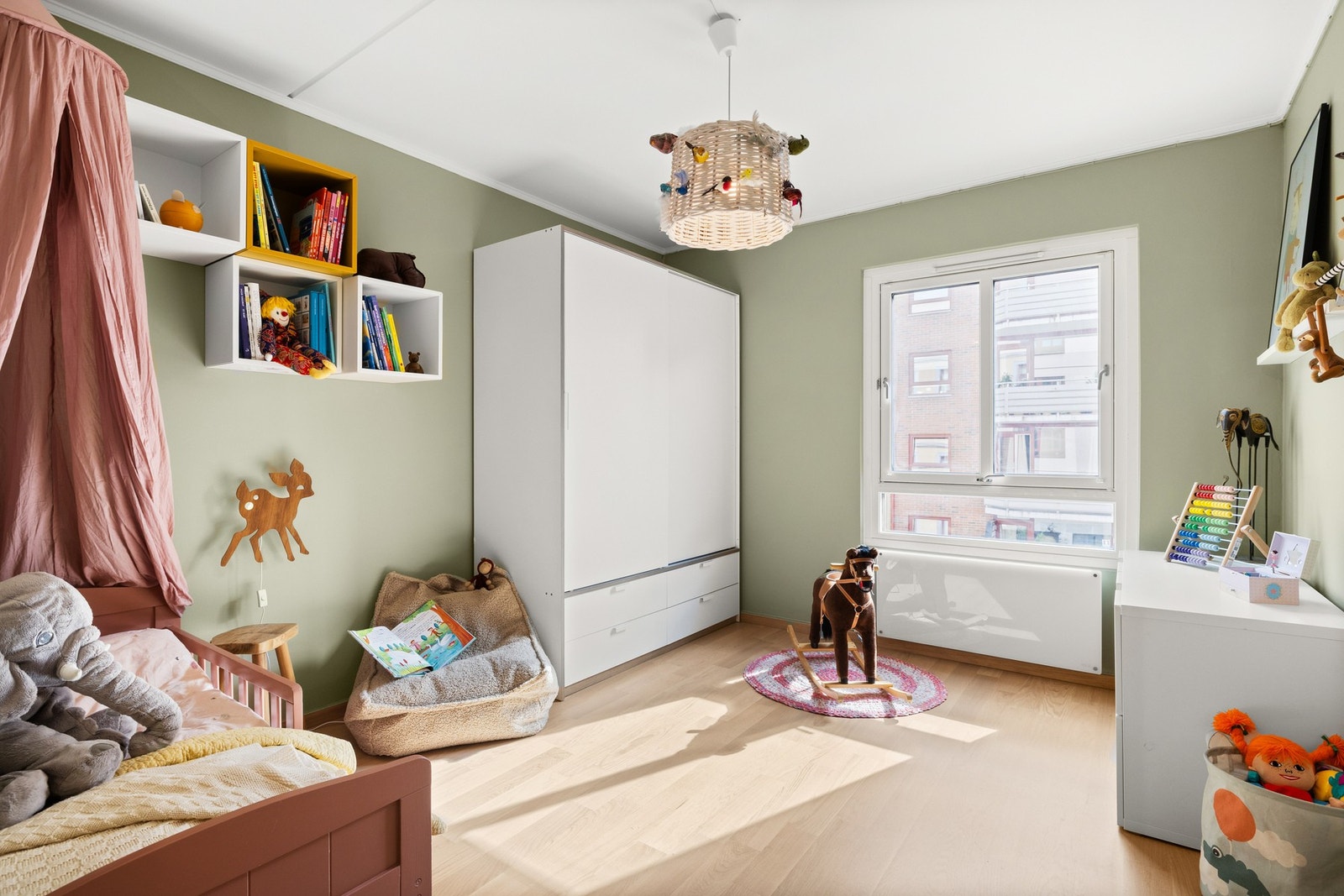 Soverom 1 av 3. Galleribilde