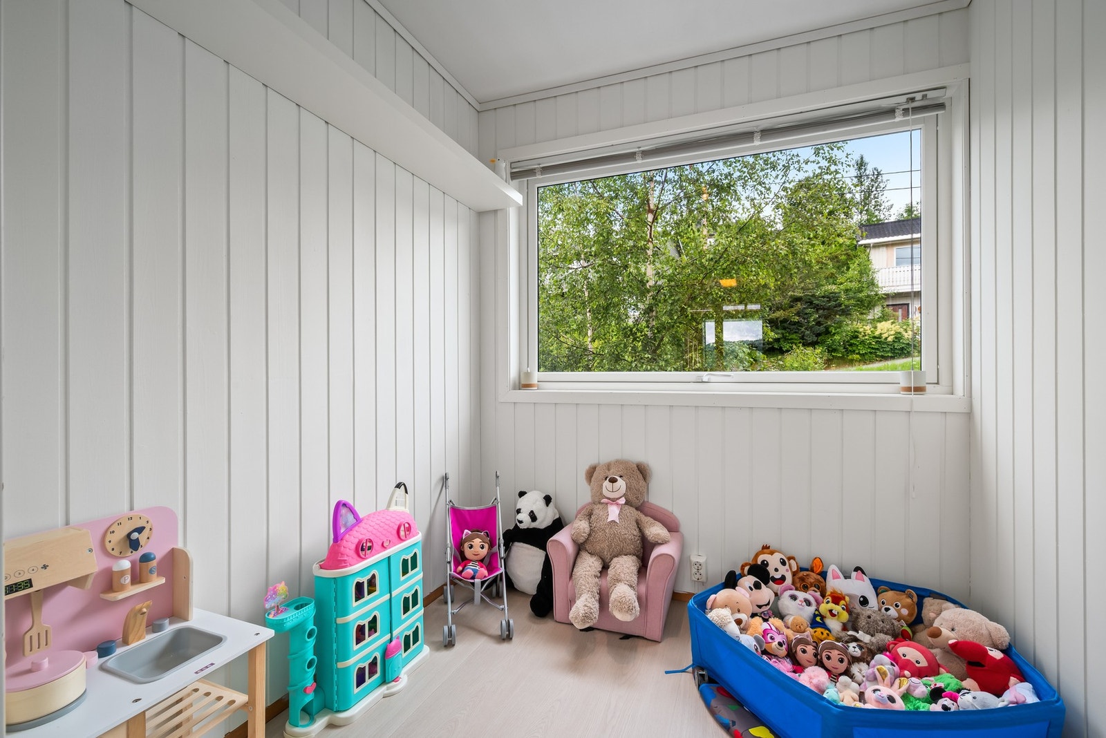 Kontor/flerbruksrom. Galleribilde