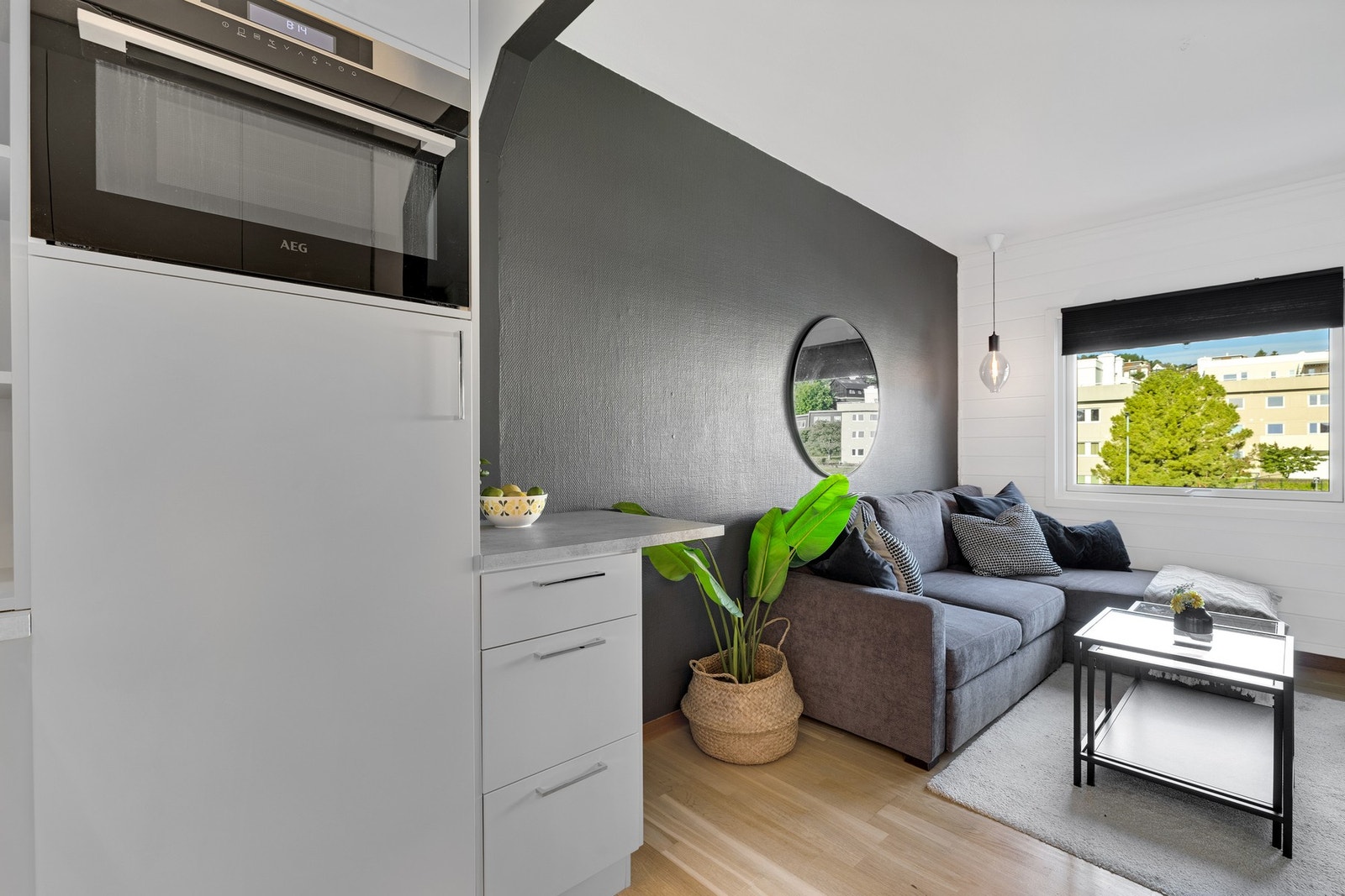 Overflater og innredningen på kjøkkenet har fått tilstandsgrad 1 fra takstmann. Galleribilde