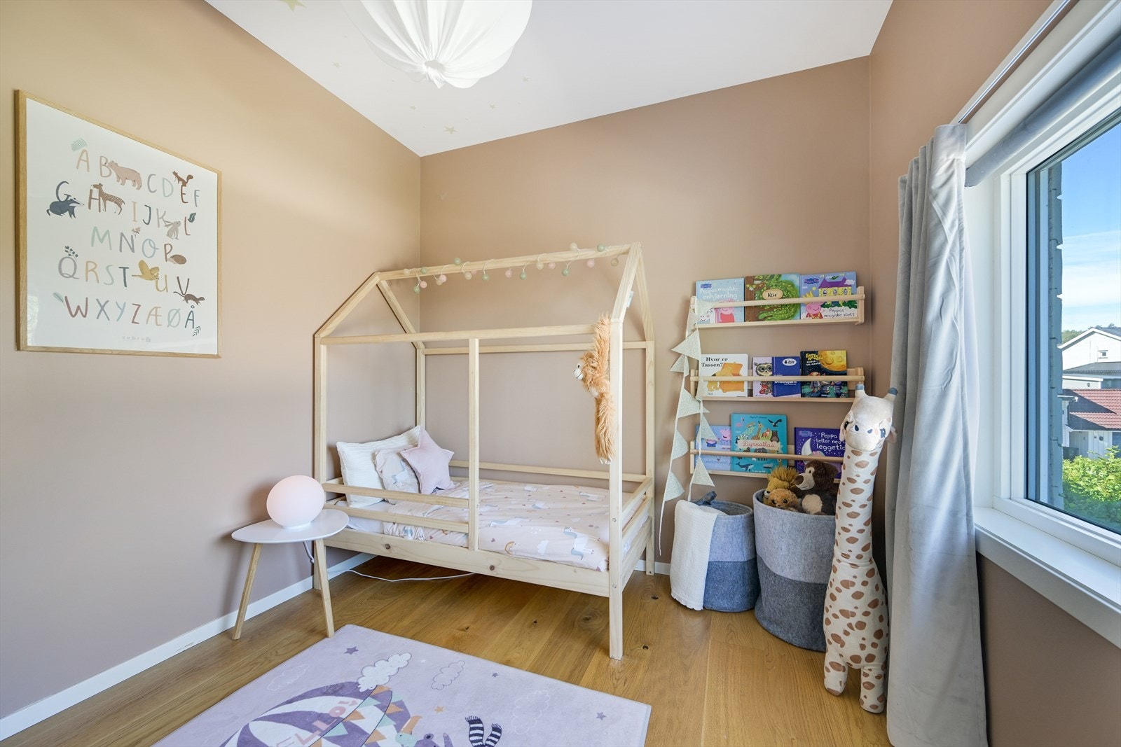 Soverom nr. 3. Galleribilde