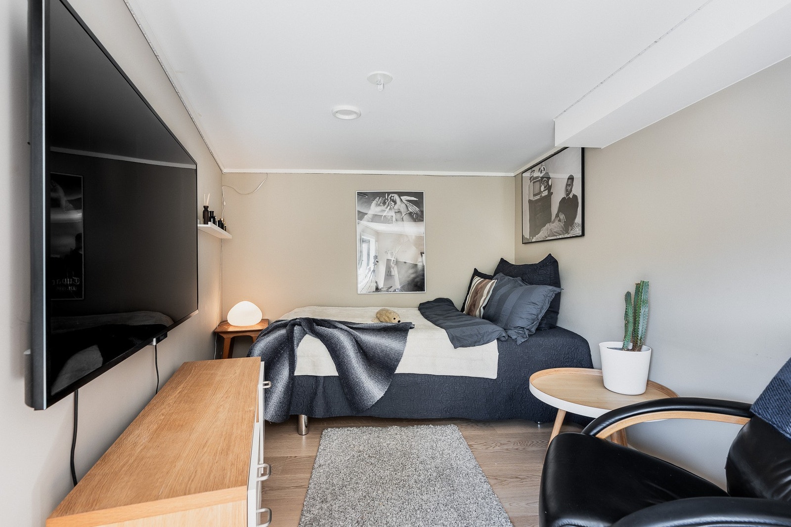 I alkovedelen er det takhøyden 1,85 meter. Galleribilde