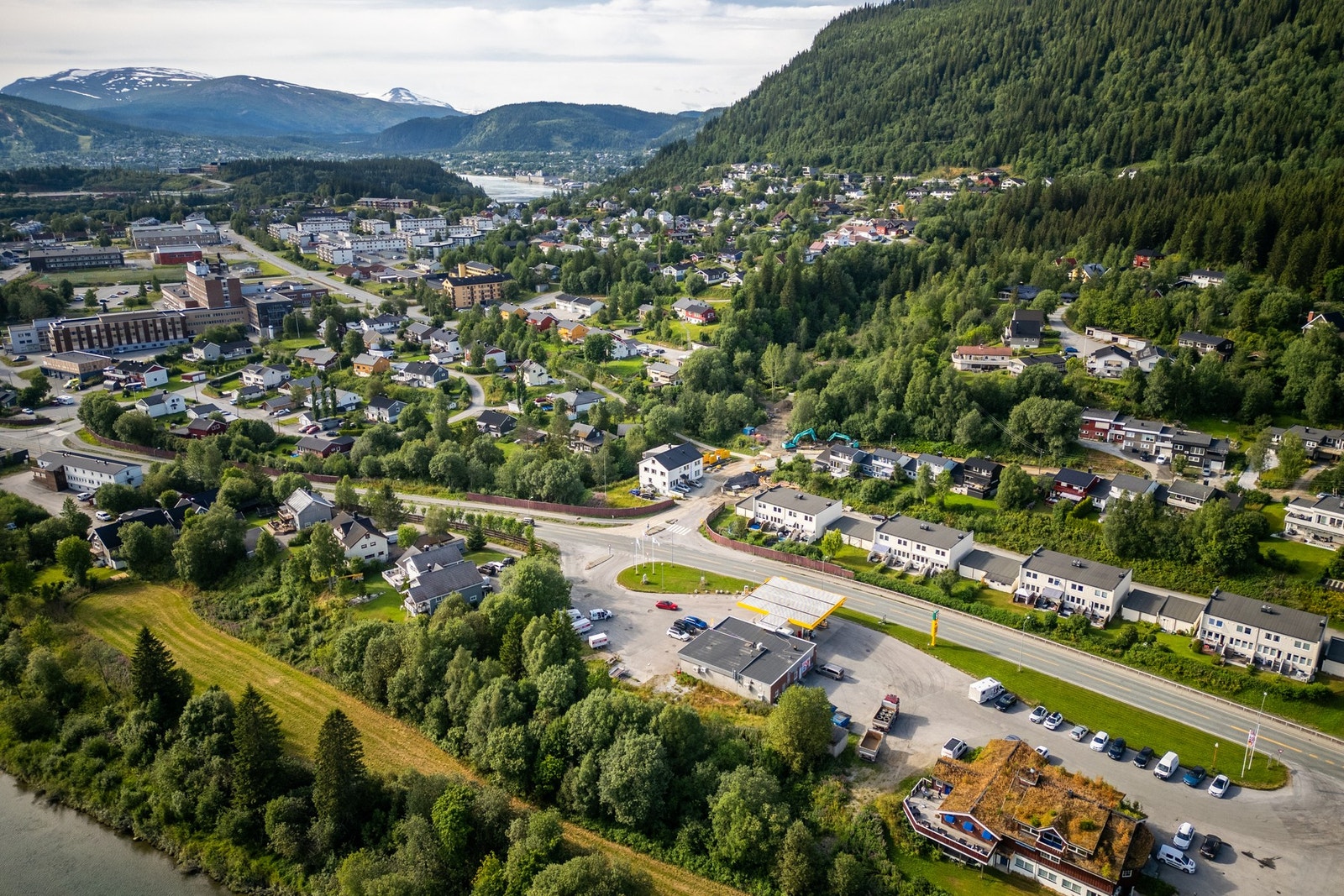 EIE ønsker velkommen til hyggelig visning! Galleribilde