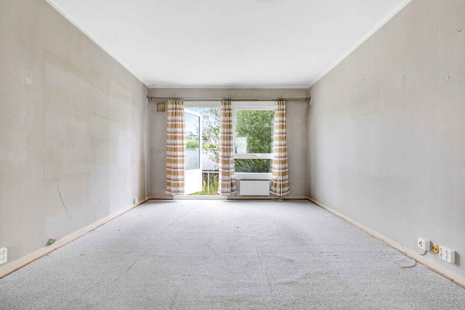 Rommets størrelse byr på flere møbleringsmuligheter. Galleribilde