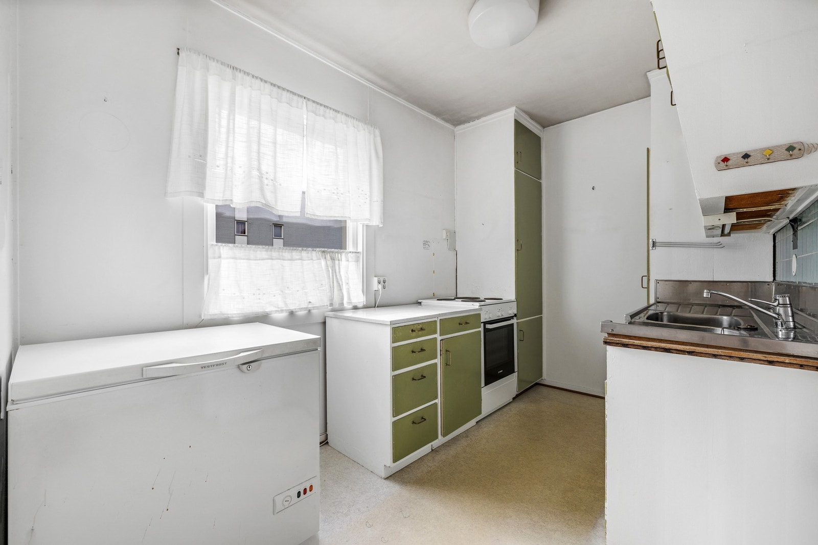 Kjøkkenet er på 10,5 kvm. Galleribilde