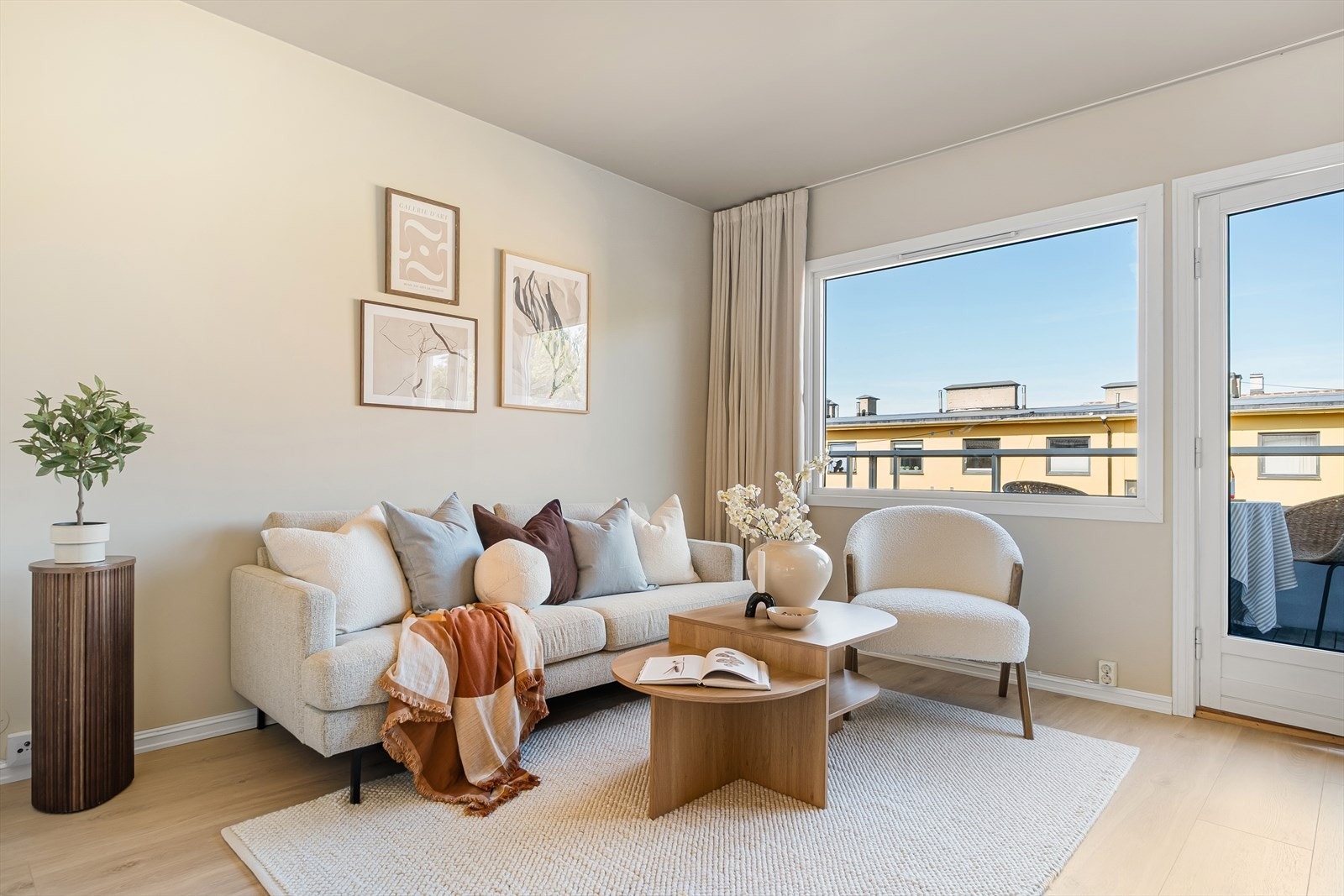 - En lys og gjennomgående 3-roms andelsleilighet med sentral og attraktiv beliggenhet på populære Torshov - Galleribilde