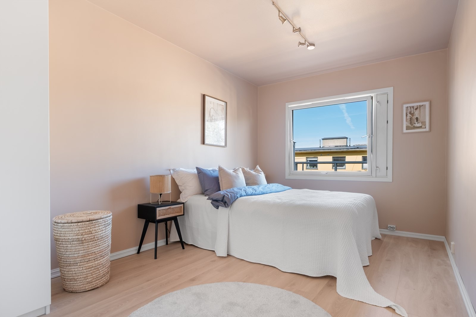 - Romslig hovedsoverom - Galleribilde