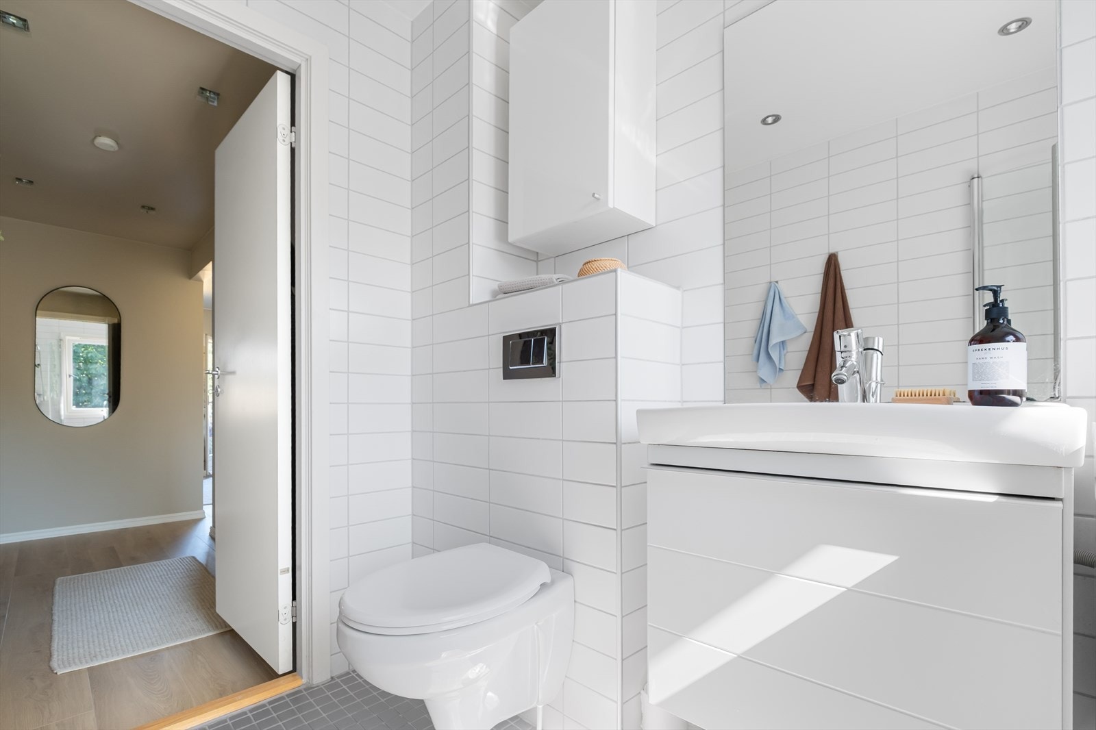 - Opplegg for vaskemaskin. Mekanisk avtrekk - Galleribilde