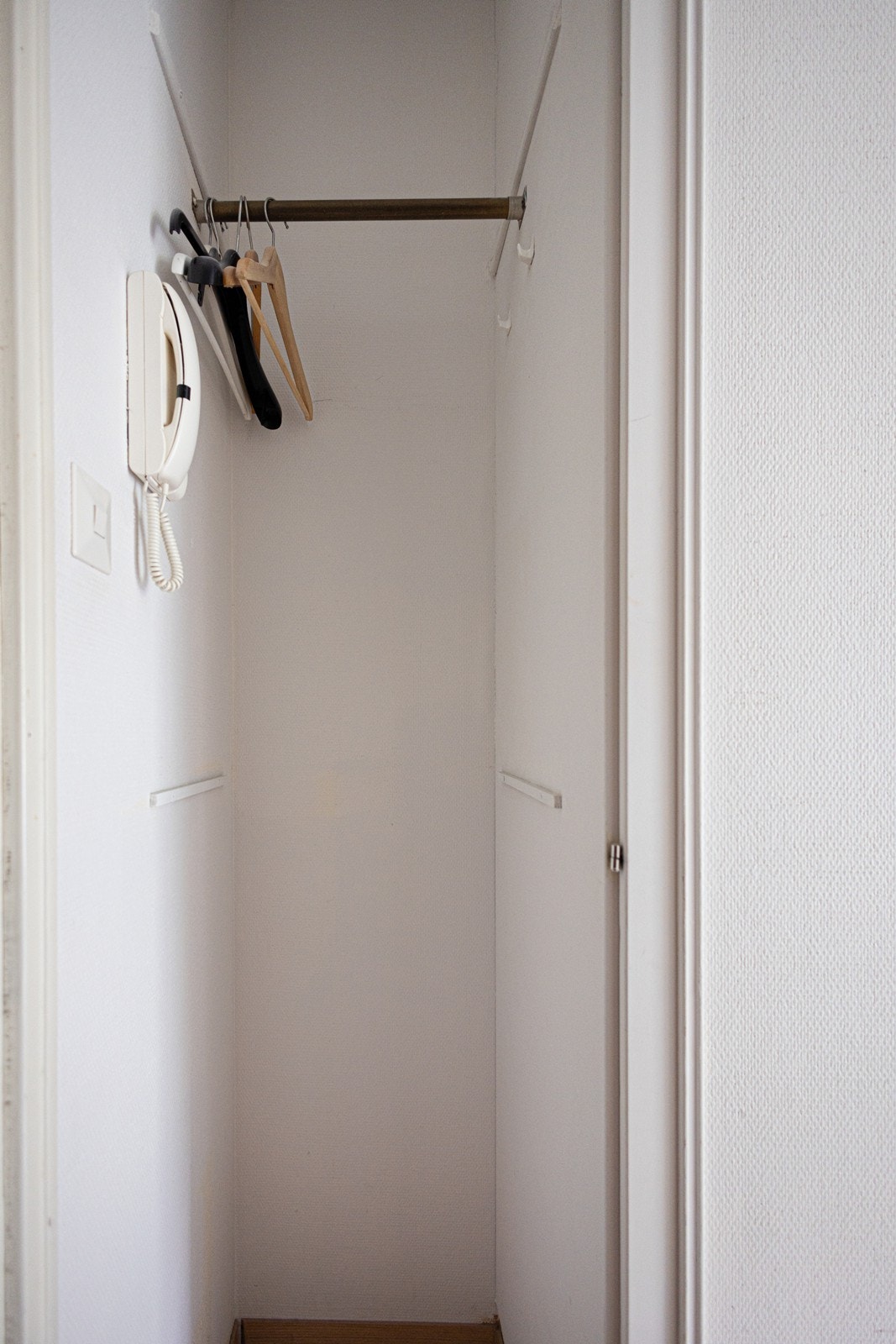 Garderobe i entré Galleribilde