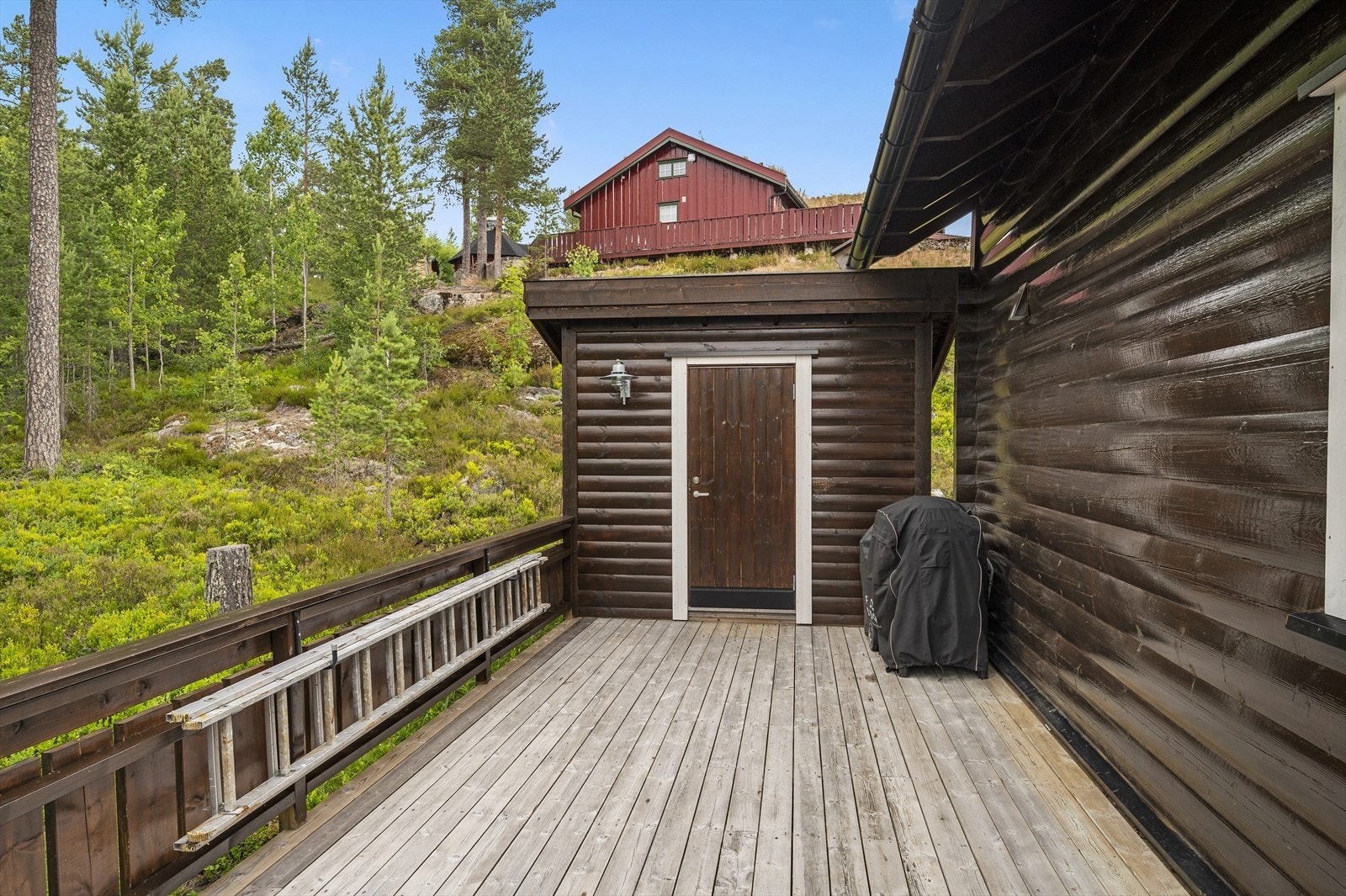 I 2021 ble det satt opp en ny bod for praktisk lagring utendørs. Galleribilde