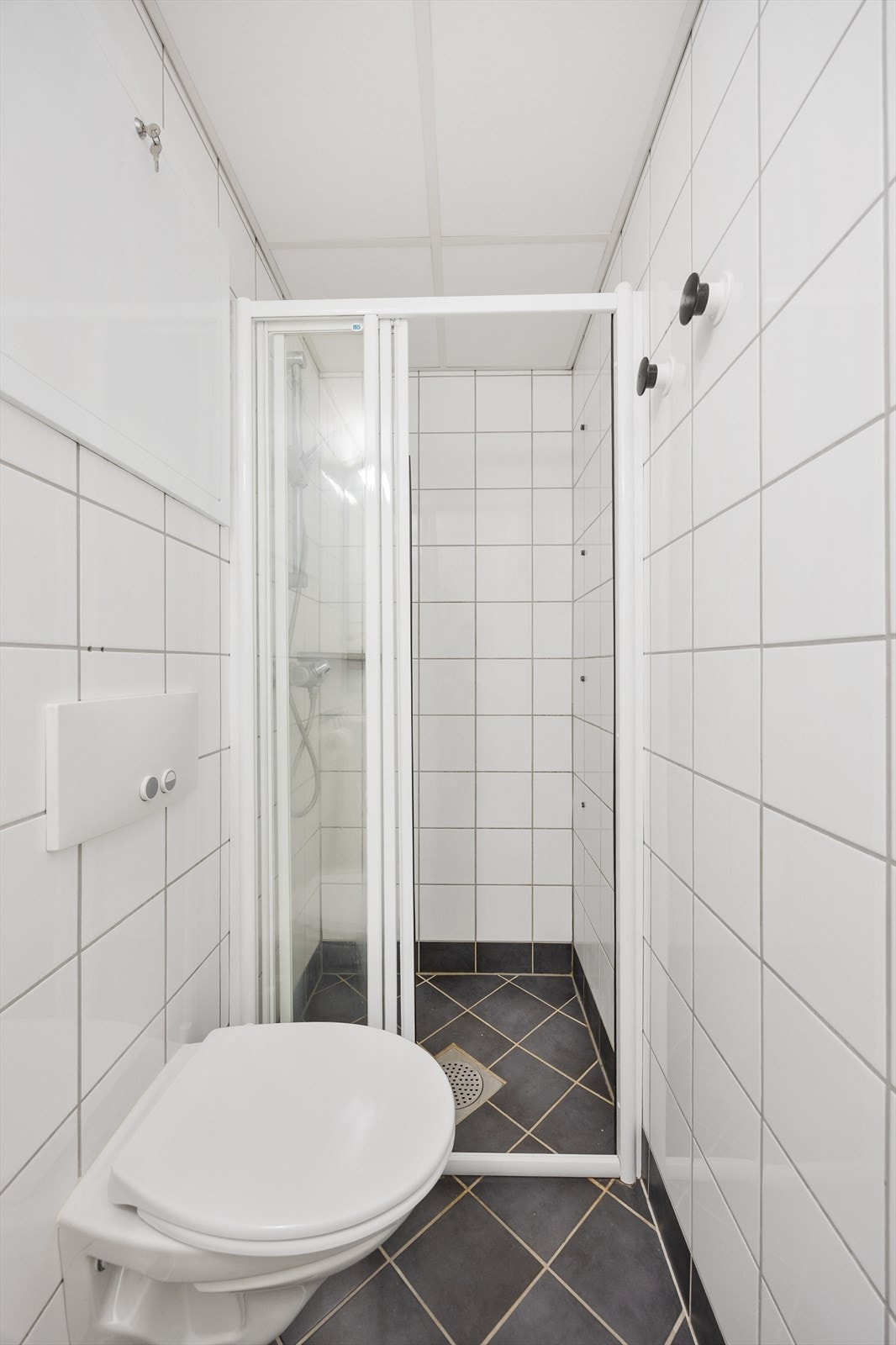 På baderommet er det også varmekabel i gulv. Galleribilde