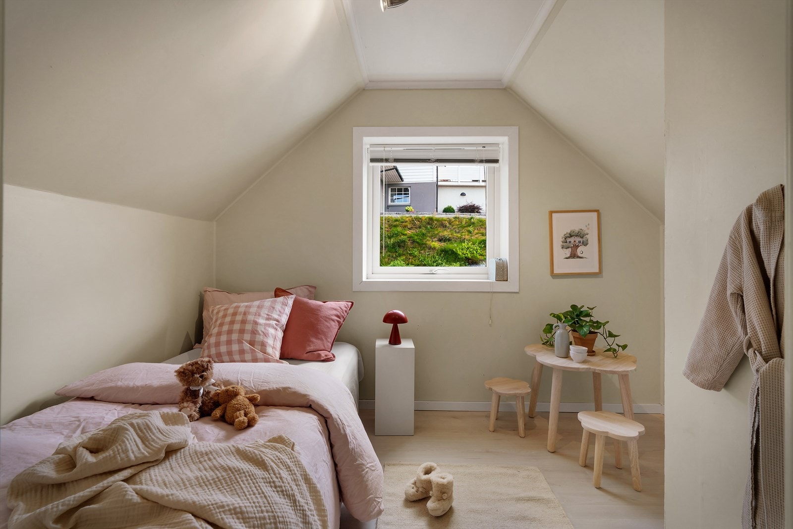 - Det andre soverommet egner seg godt som barnerom - Galleribilde