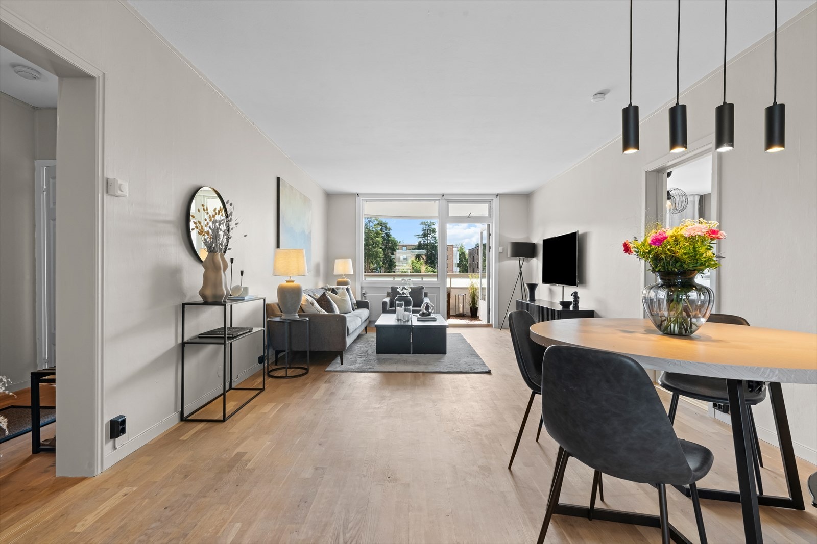 Leiligheten er gjennomgående og holder en god standard. Galleribilde