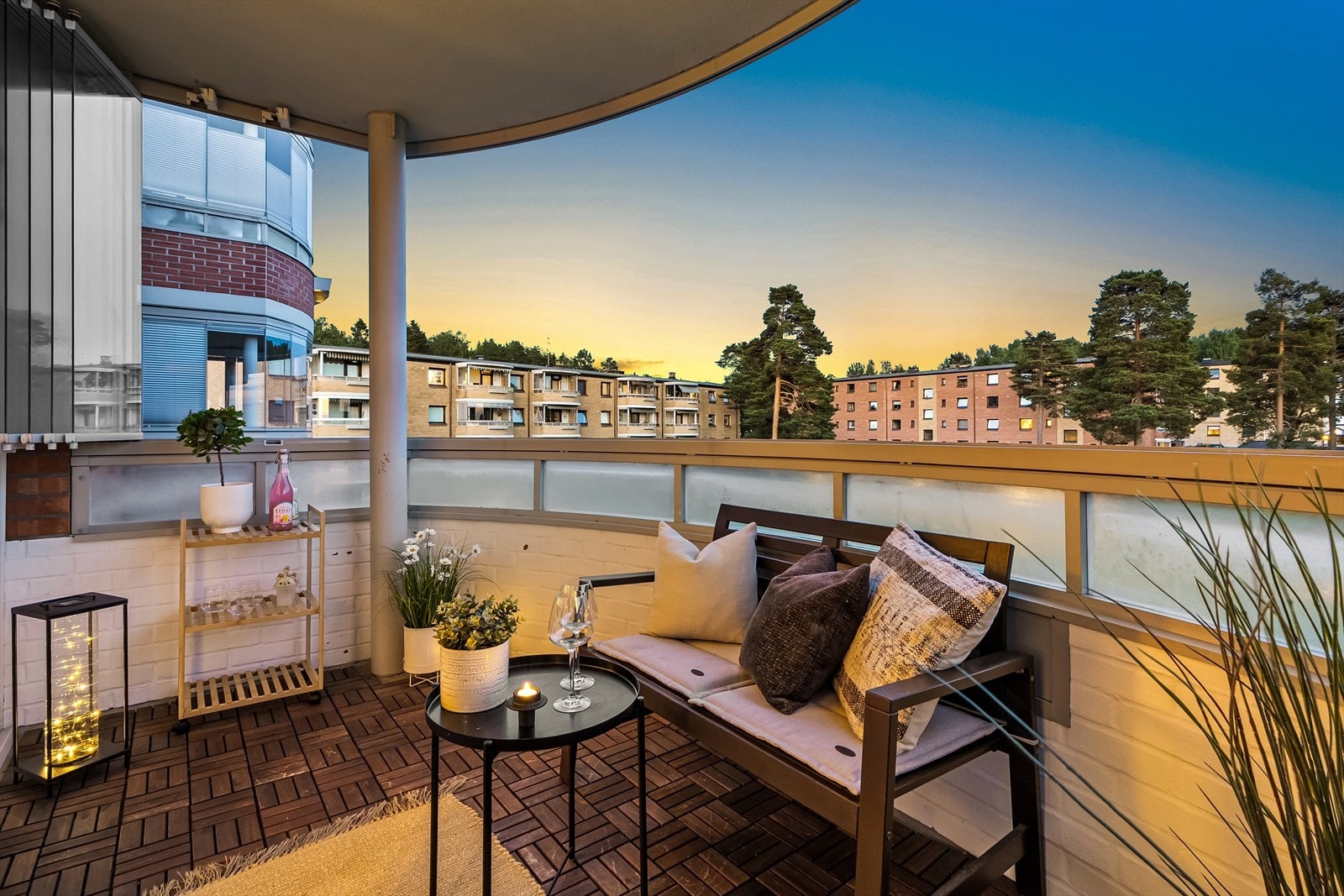 Sebastian Westgård ved DNB Eiendom presenterer Bølerlia 65! Galleribilde