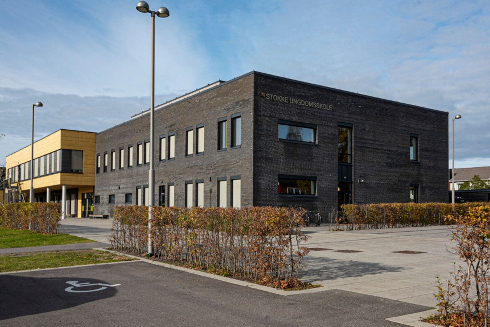 Stokke ungdomsskole Galleribilde