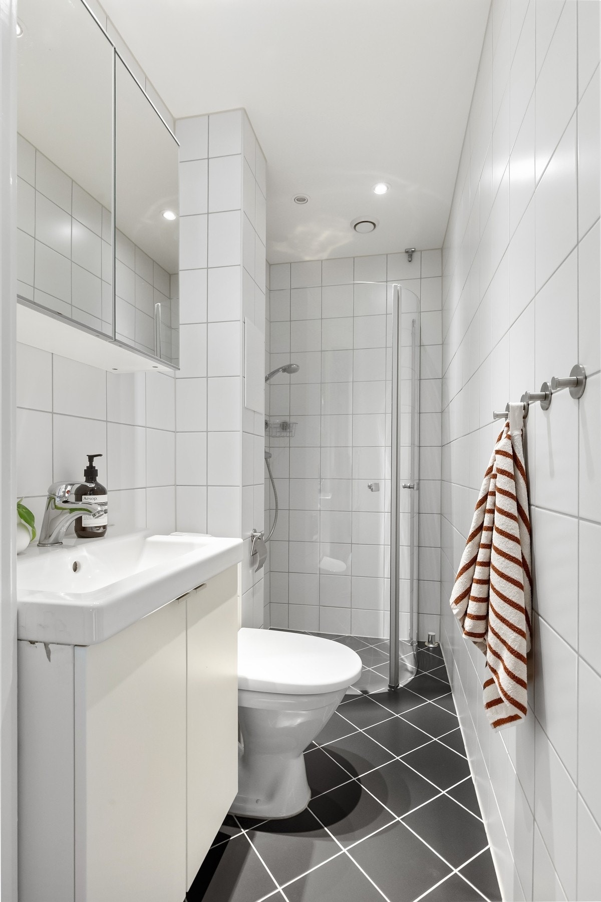 Pent bad pusset opp i 2013 i regi av borettsalget. Arbeid utført av Sans Bygg. Galleribilde