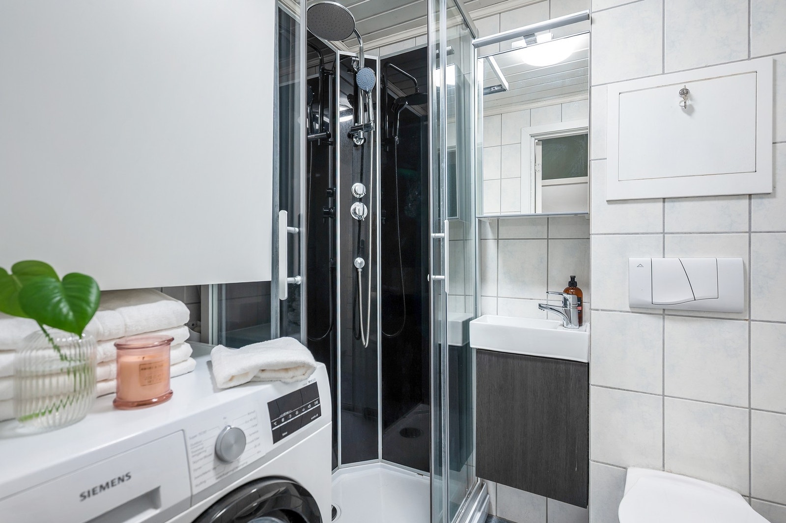 Med opplegg for vaskemaskin. Galleribilde