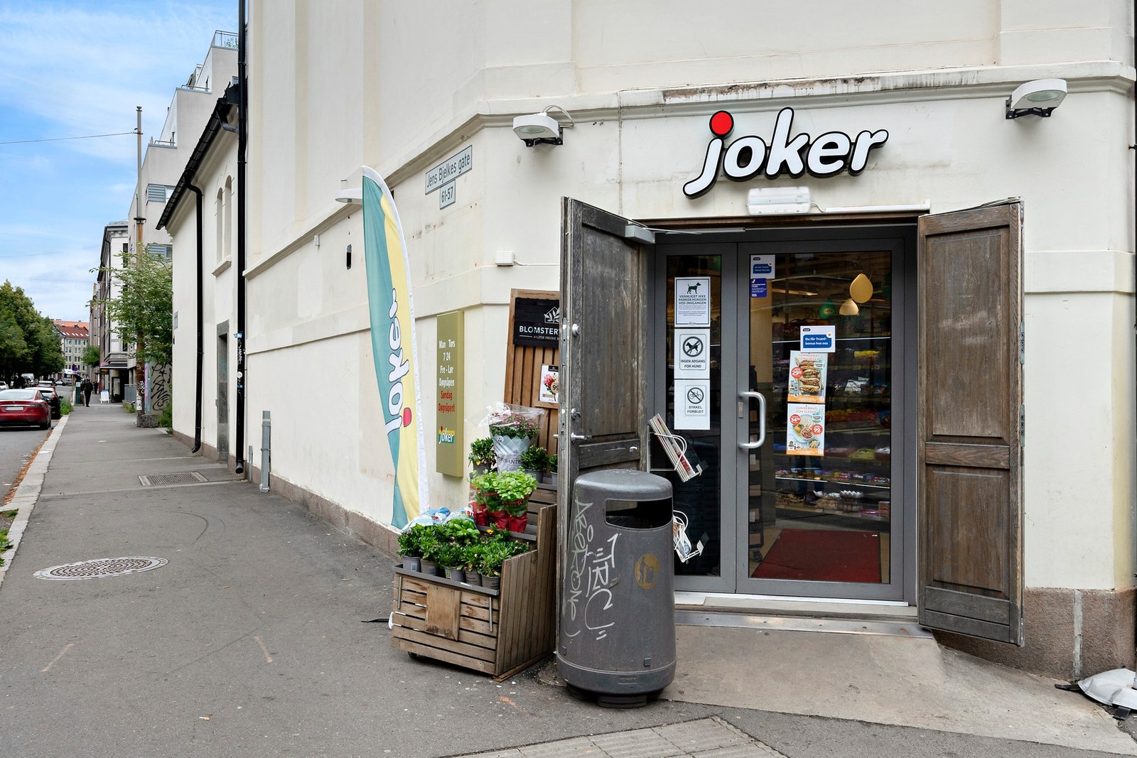 Døgnåpen joker kun et steinkast unna! Galleribilde