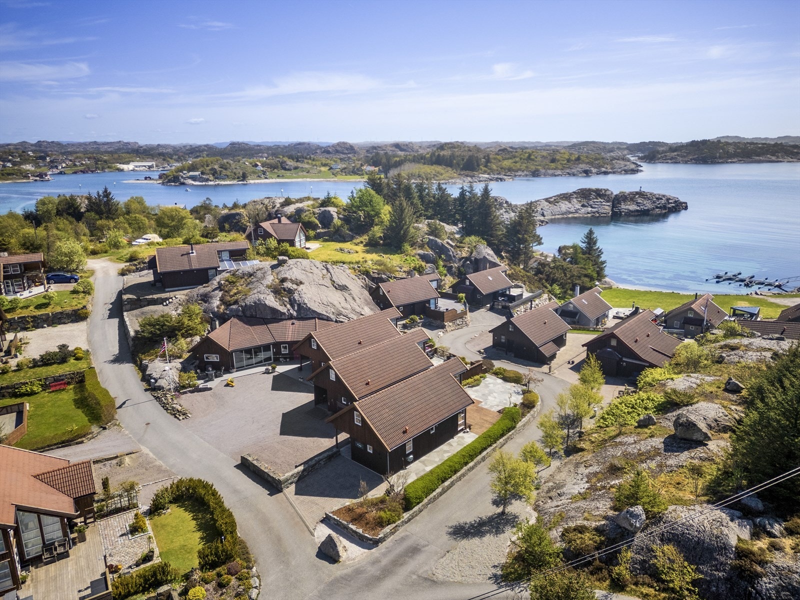 Vassvikveien 46 er en flott fritidseiendom i idylliske omgivelser. Galleribilde