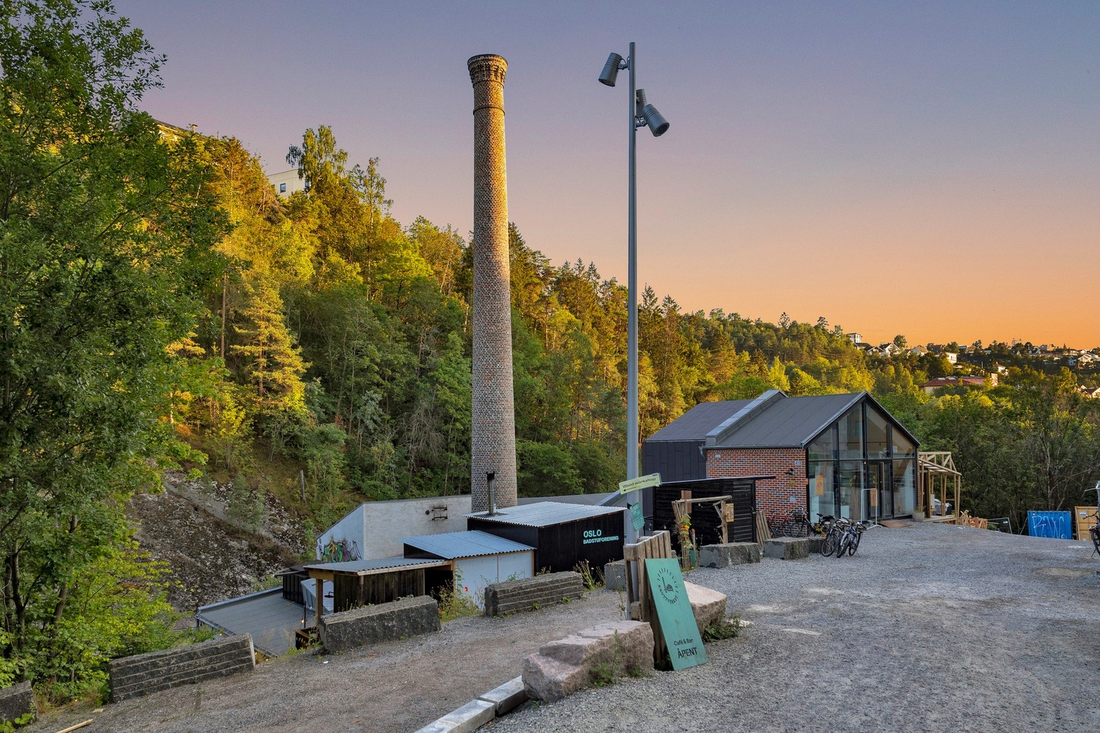 Kruttverket og Kroloftet ligger kun en kort spasertur fra leiligheten Galleribilde