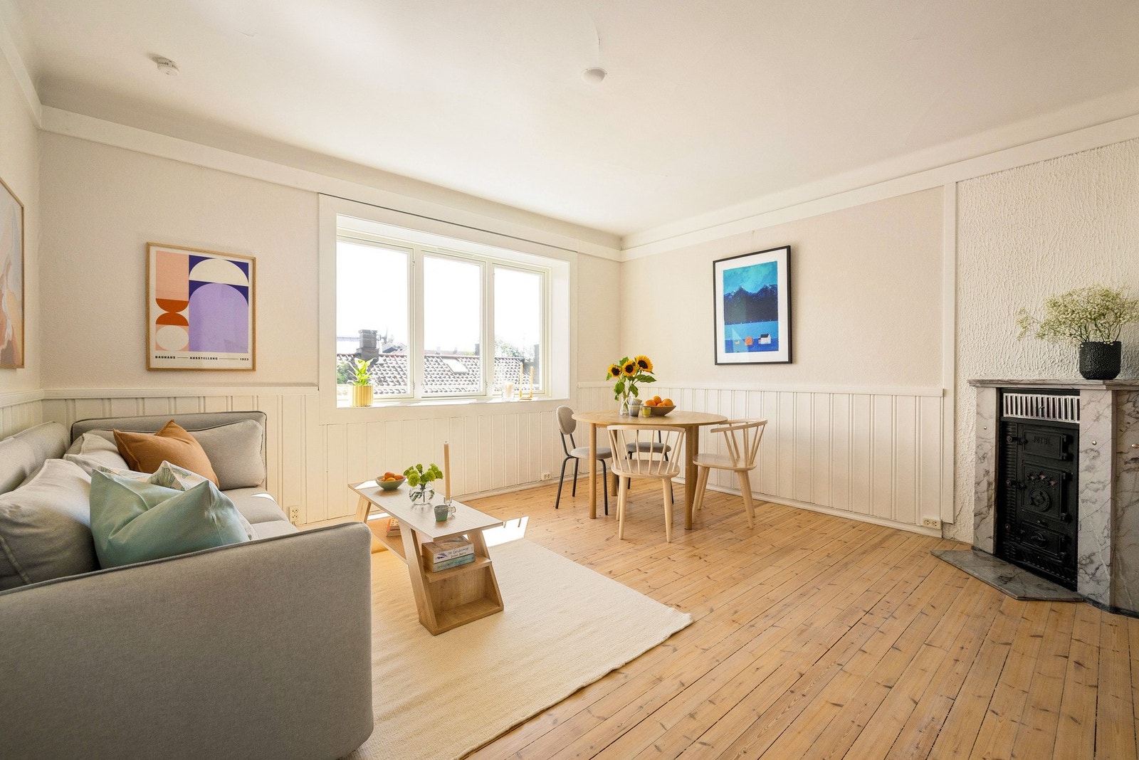 Takhøyden er ca 2,56 meter her inne. Galleribilde