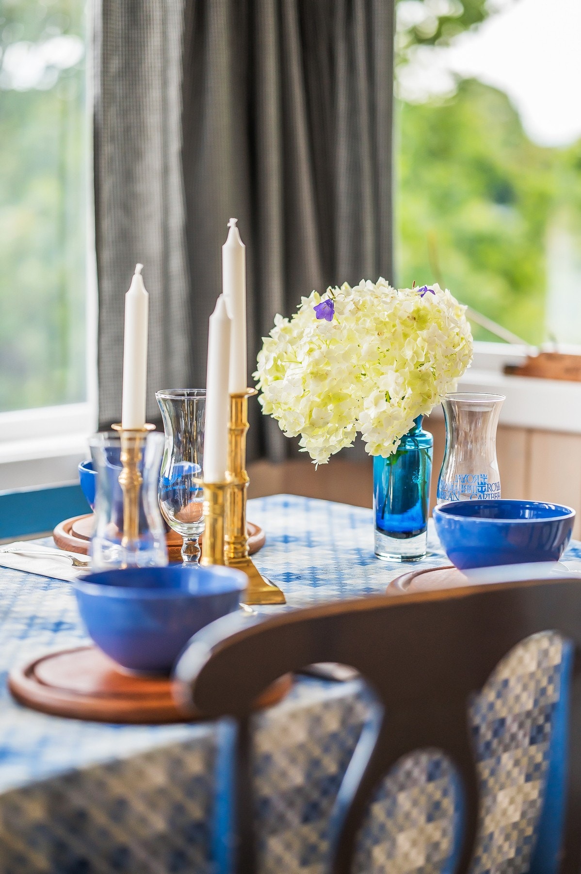 Sommerbord i Løvøyveien Galleribilde