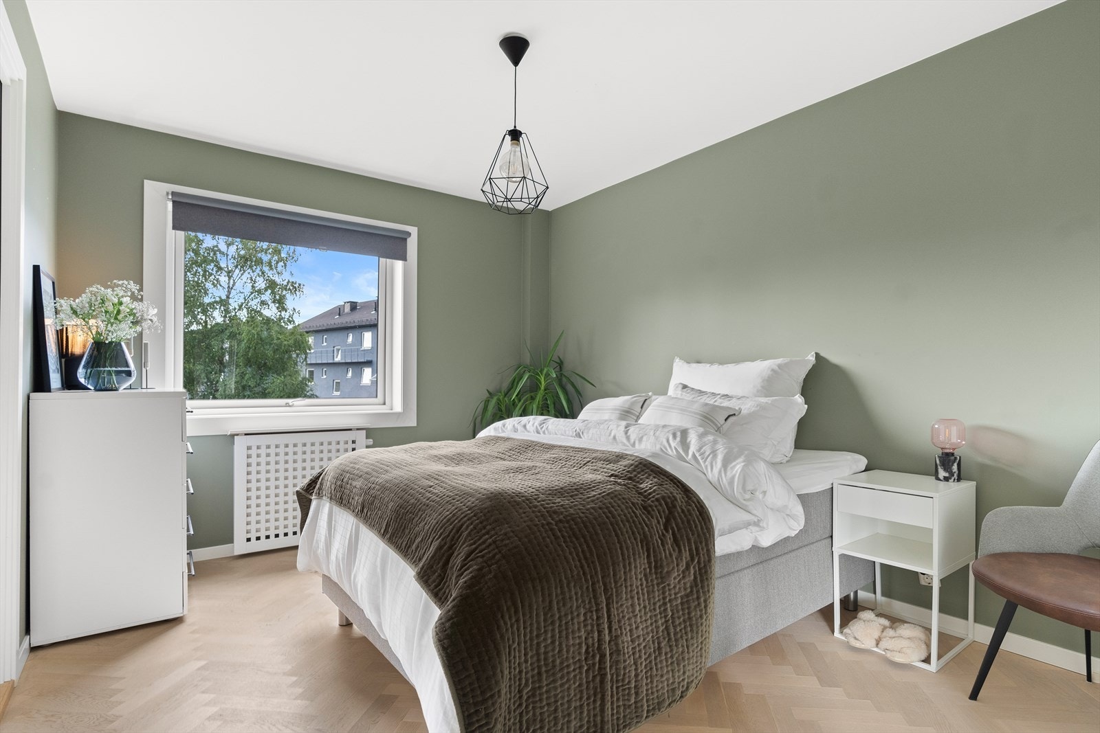 Hovedsoverommet og har garderobeløsning Galleribilde