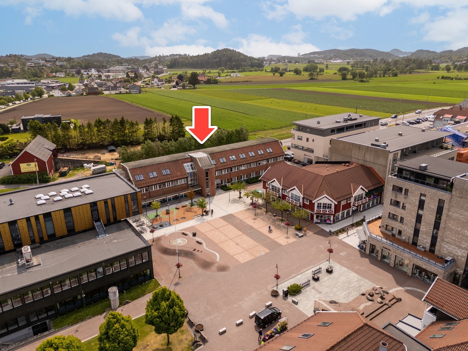 Dronefoto. Galleribilde