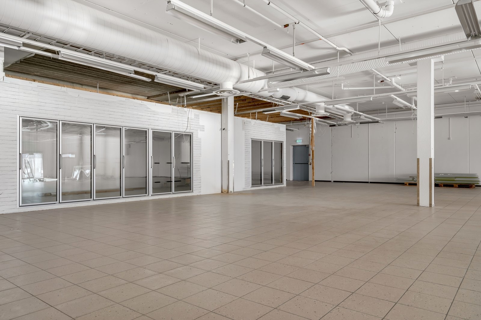 Store kjølerom, godt egnet for butikk Galleribilde