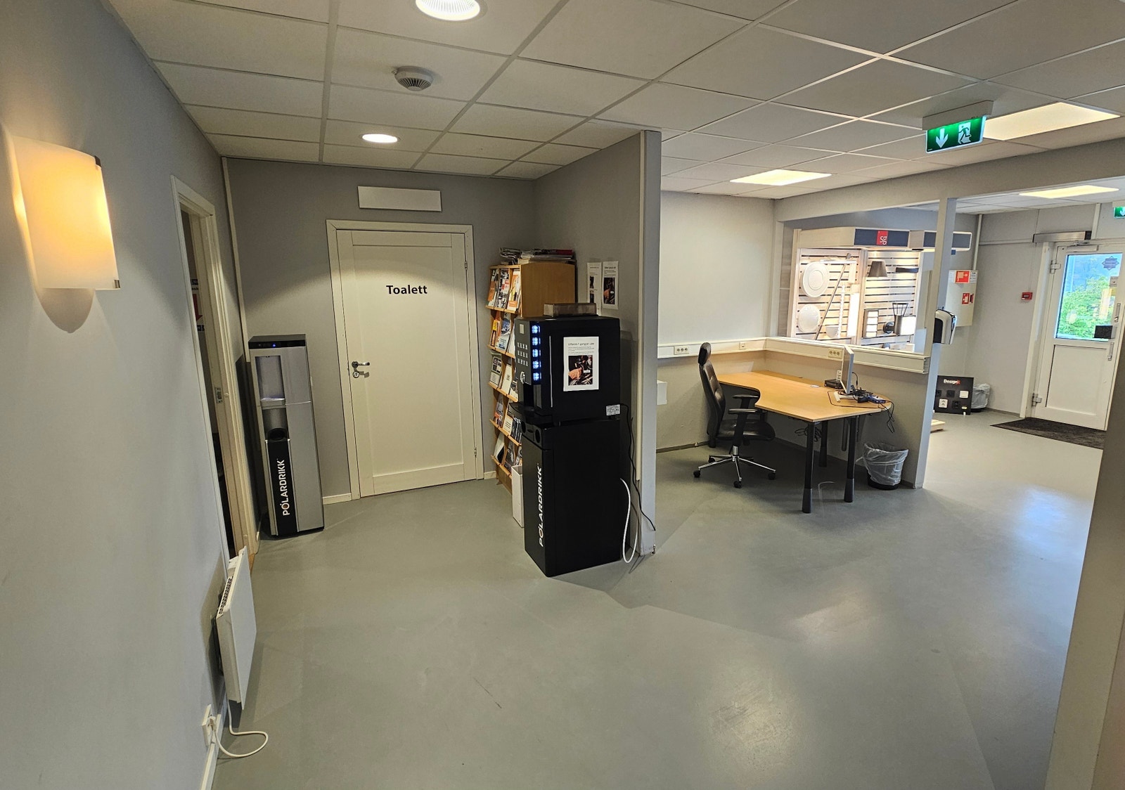 Resepsjon og toaletter Galleribilde