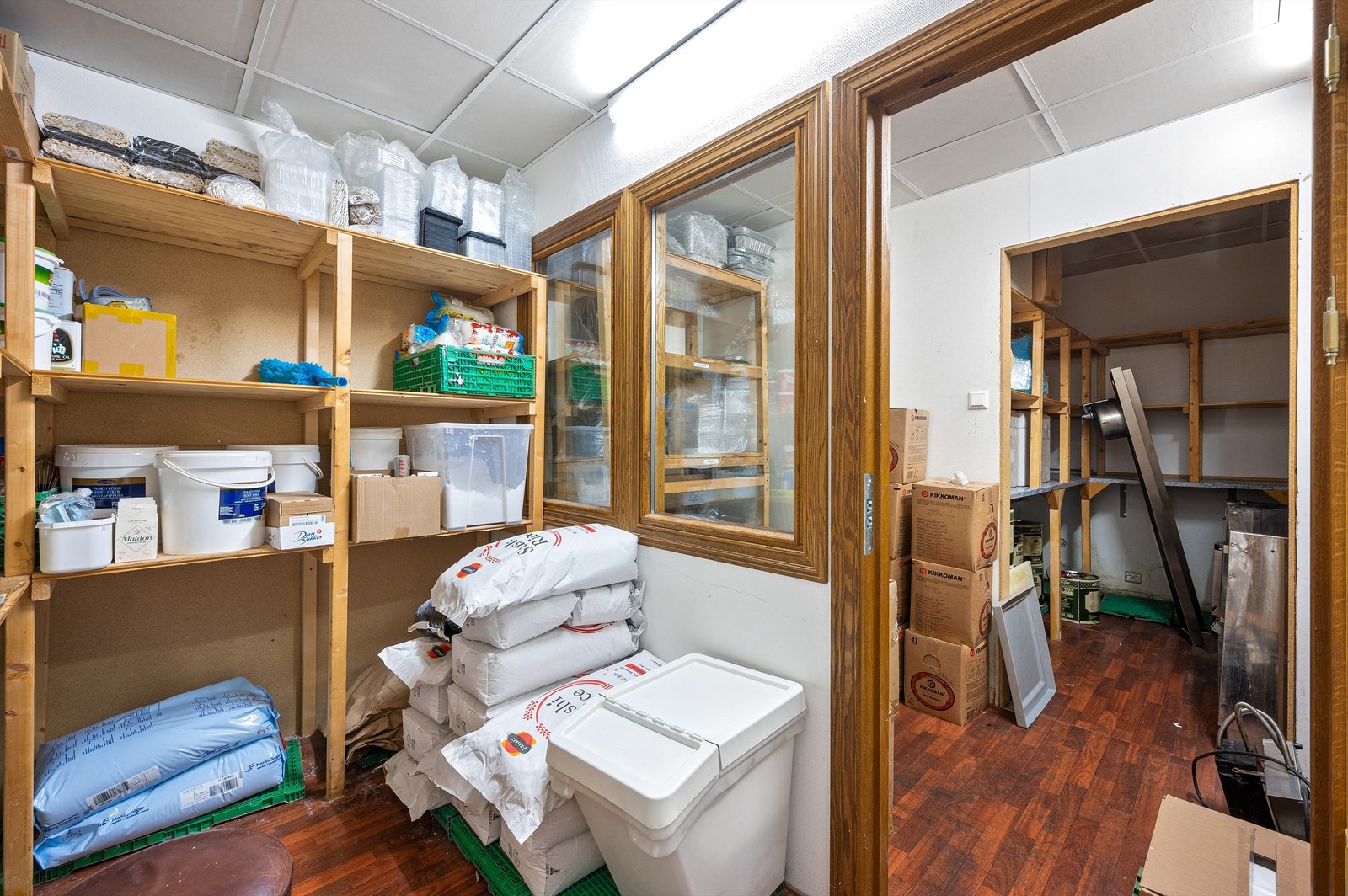 Lagerrom Galleribilde