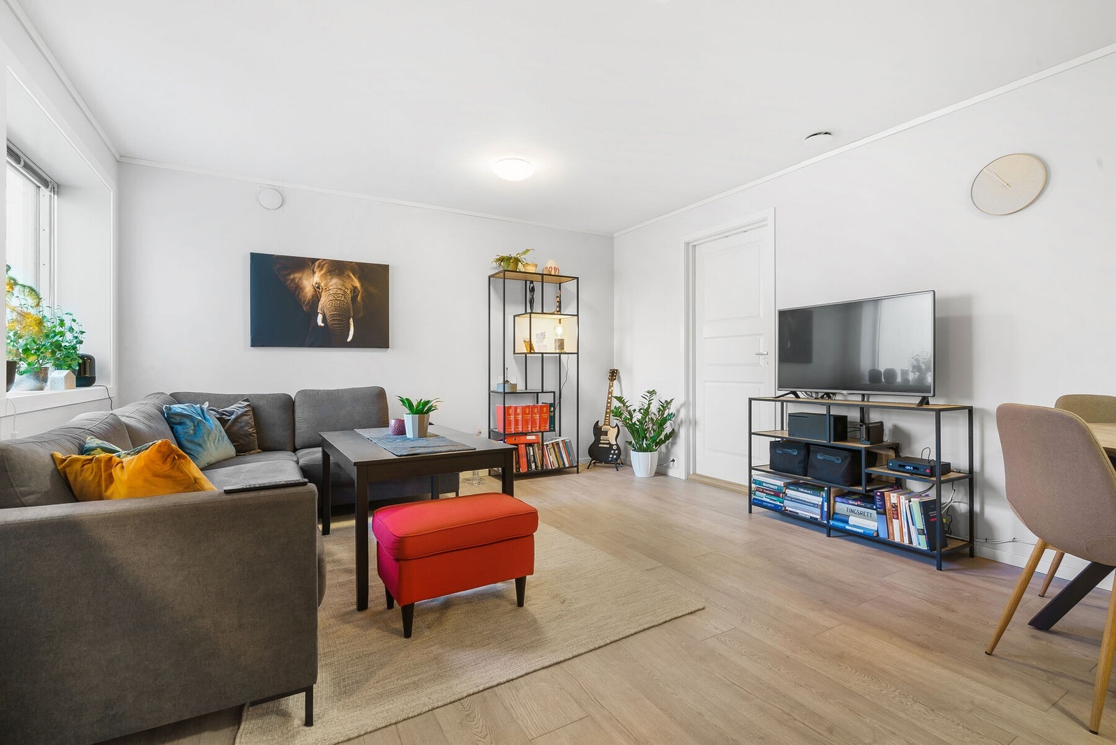 Bilde fra en av leilighetene - Stue Galleribilde