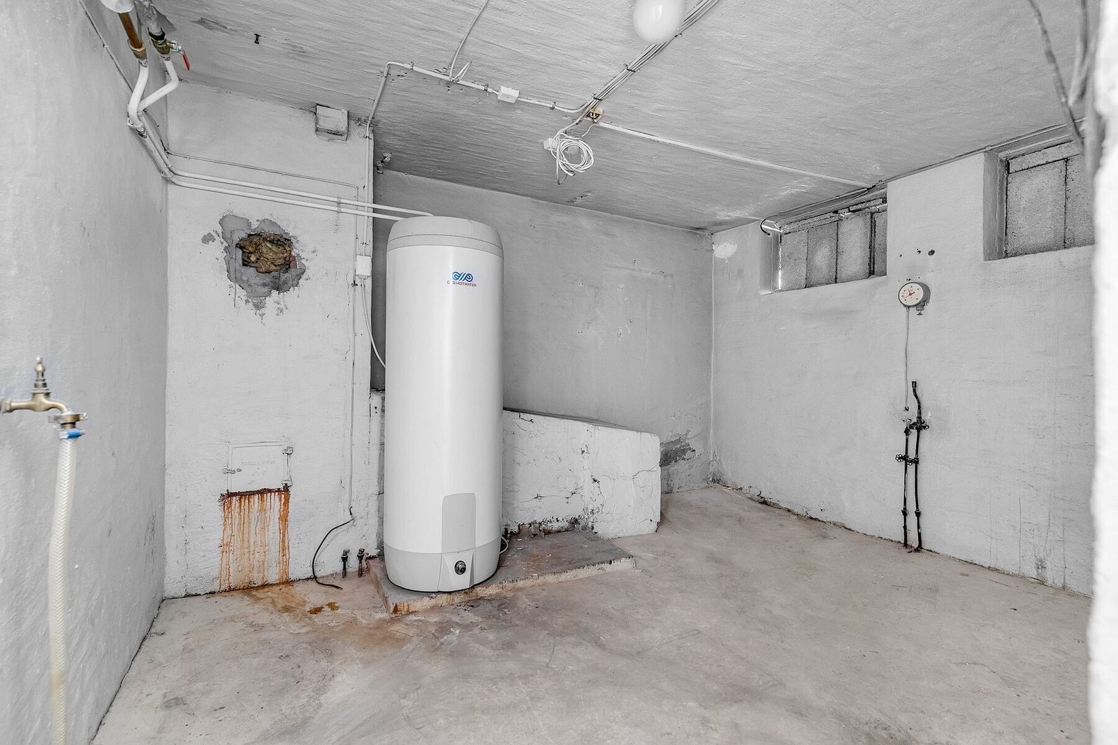 Kjelleretasje - Teknisk rom Galleribilde