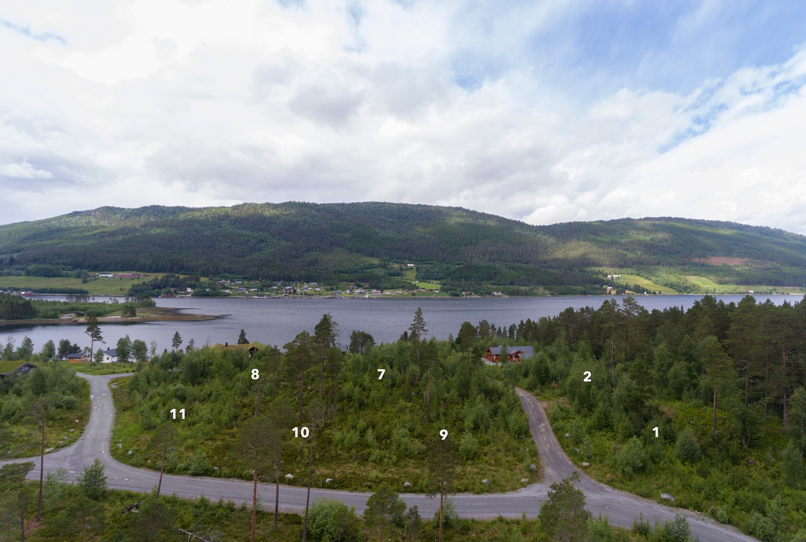 Største tillatte utnyttelse for den enkelte tomt er BYA = 20% Galleribilde