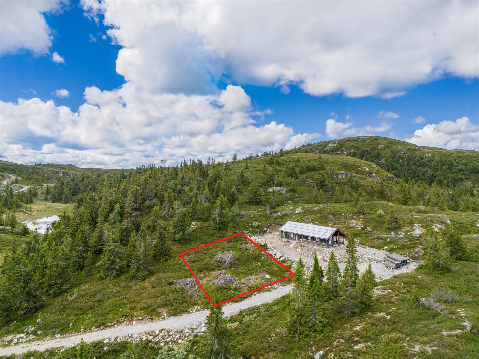 Tomtegenser er ca. - se kart for detaljer Galleribilde