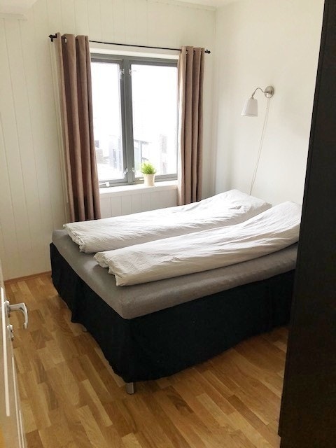 Soverom med dobbeltseng Galleribilde