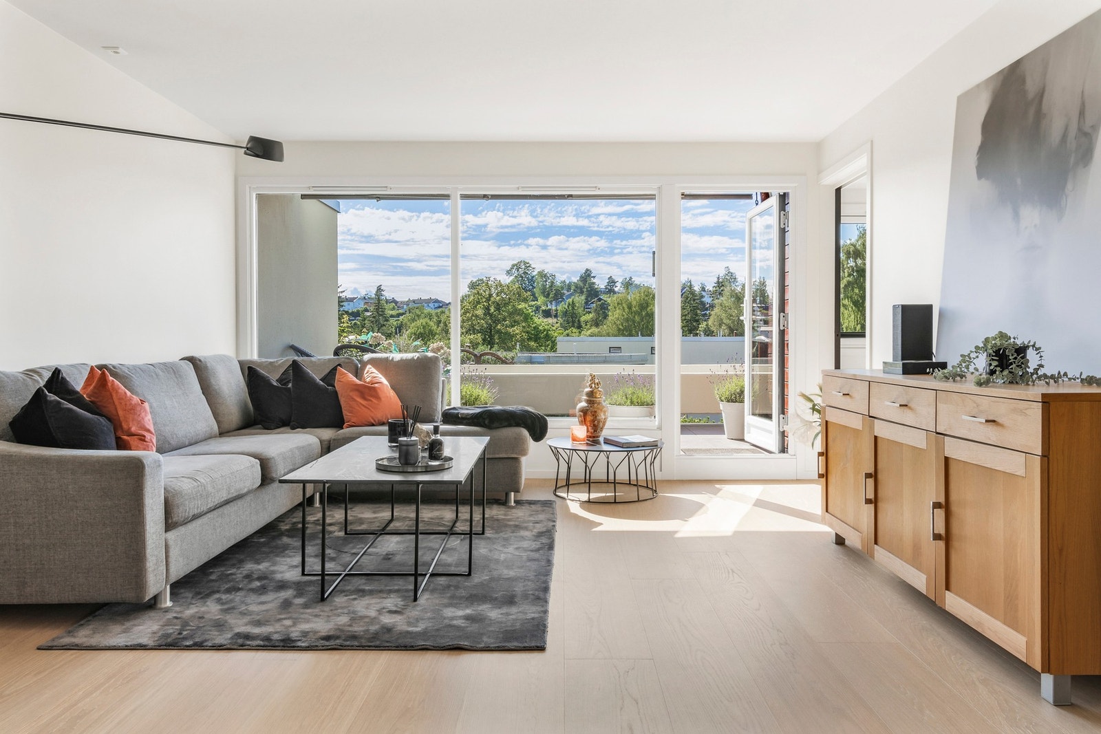 Velkommen til Møllefaret 46 C, presentert av Henrik Munkvold v/EIE Røa! Galleribilde