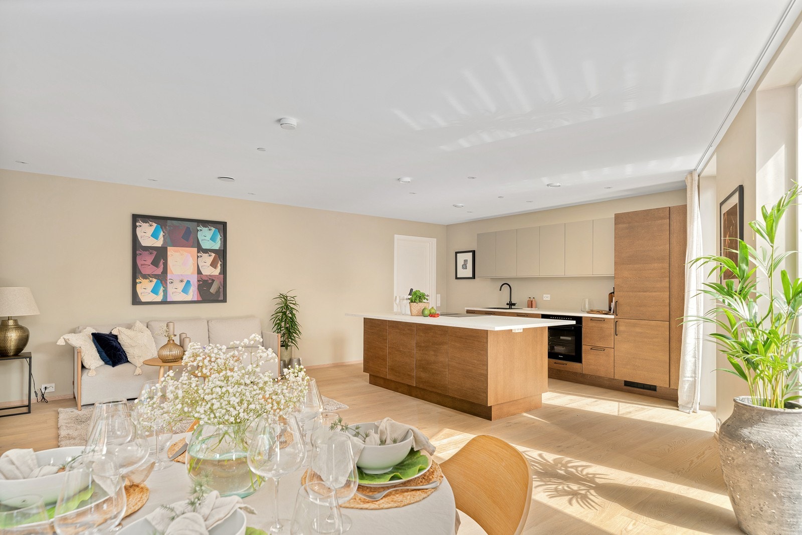 Velkommen til Tangen 13! Boligen er presentert av Andre Sandvik v/Aktiv eiendomsmegling avd. Kristiansand Galleribilde