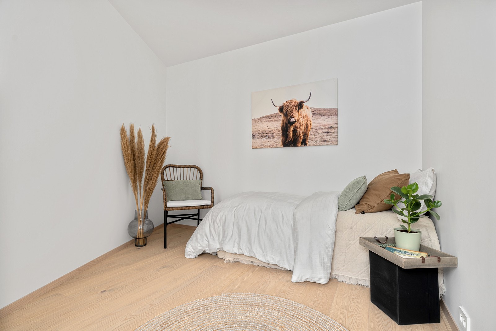 Soverom 3, med plass til dobbeltseng, garderobeløsning ellet annet ønskelig møblement Galleribilde