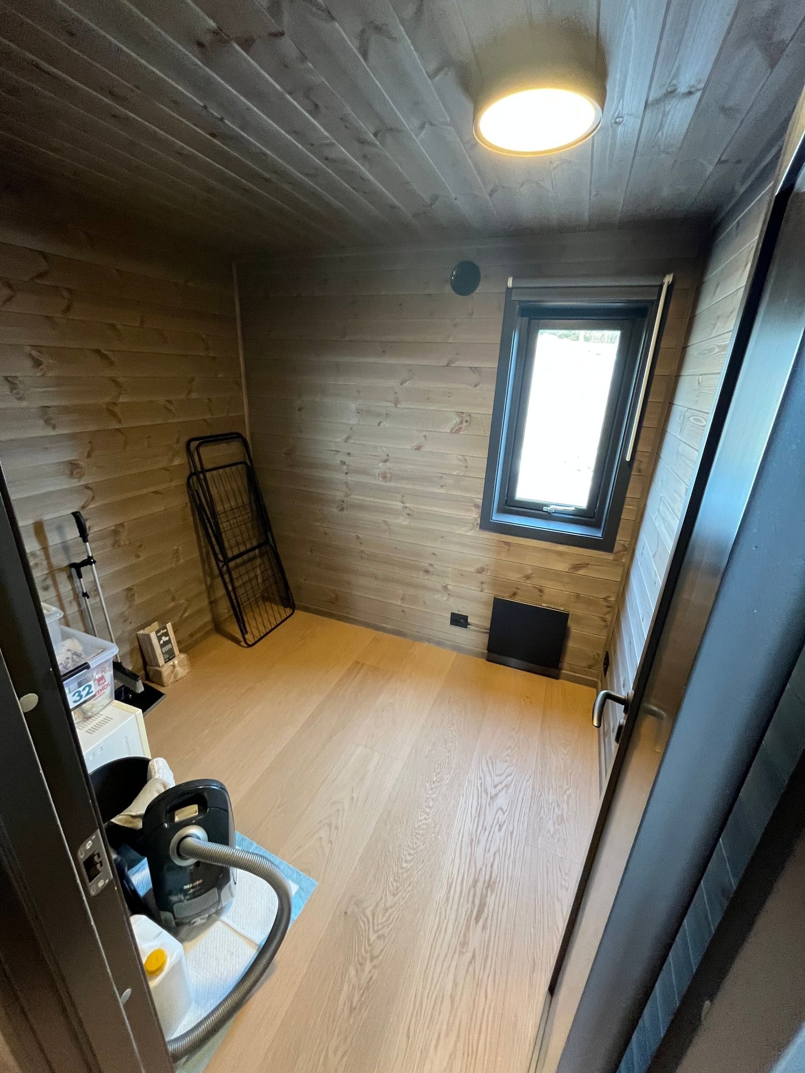 Soverom/kontor/annet nede ved gangen Galleribilde