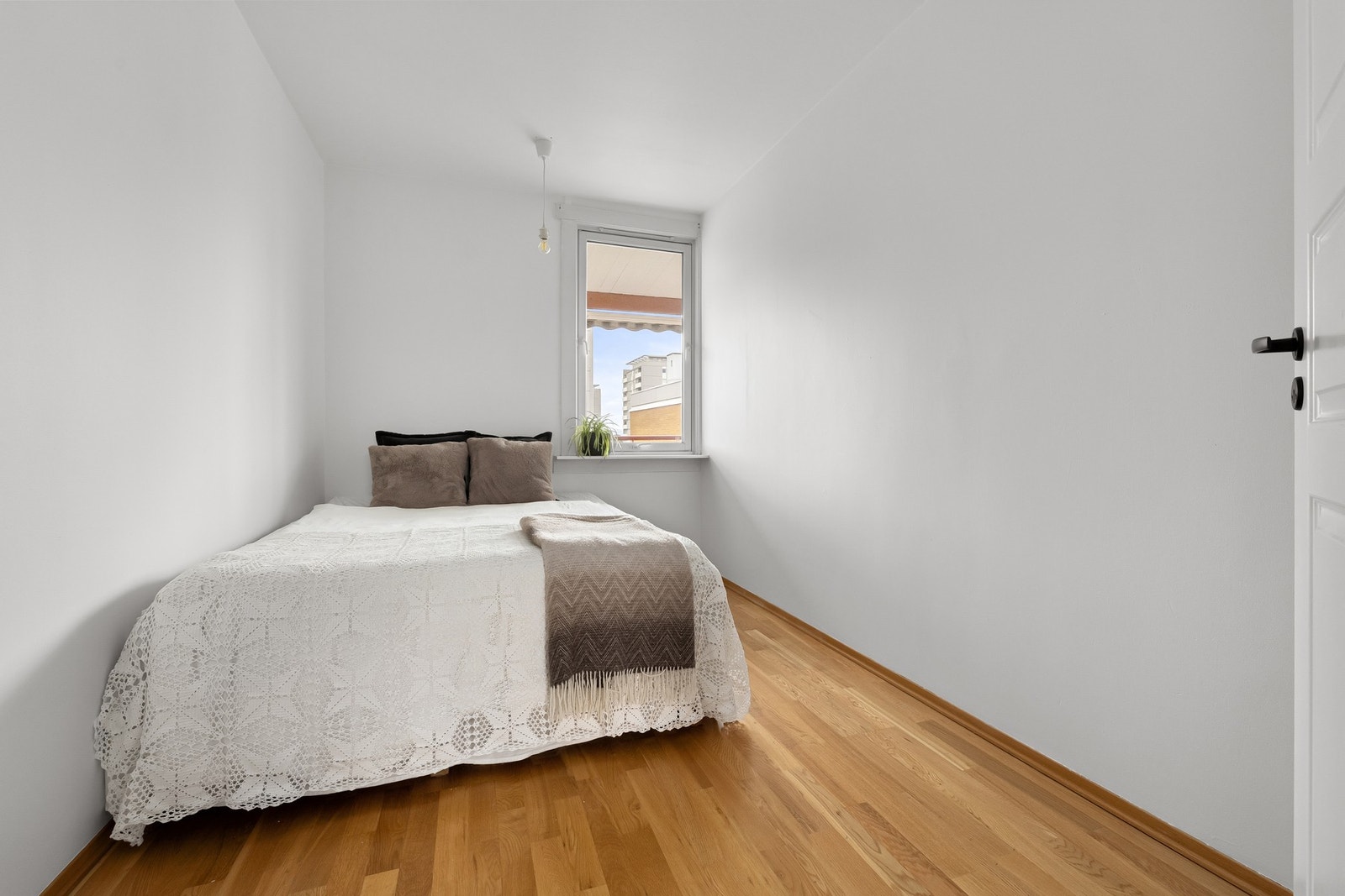 Soverom 2: Lyst soverom, med mulighet for dobbelseng. Galleribilde