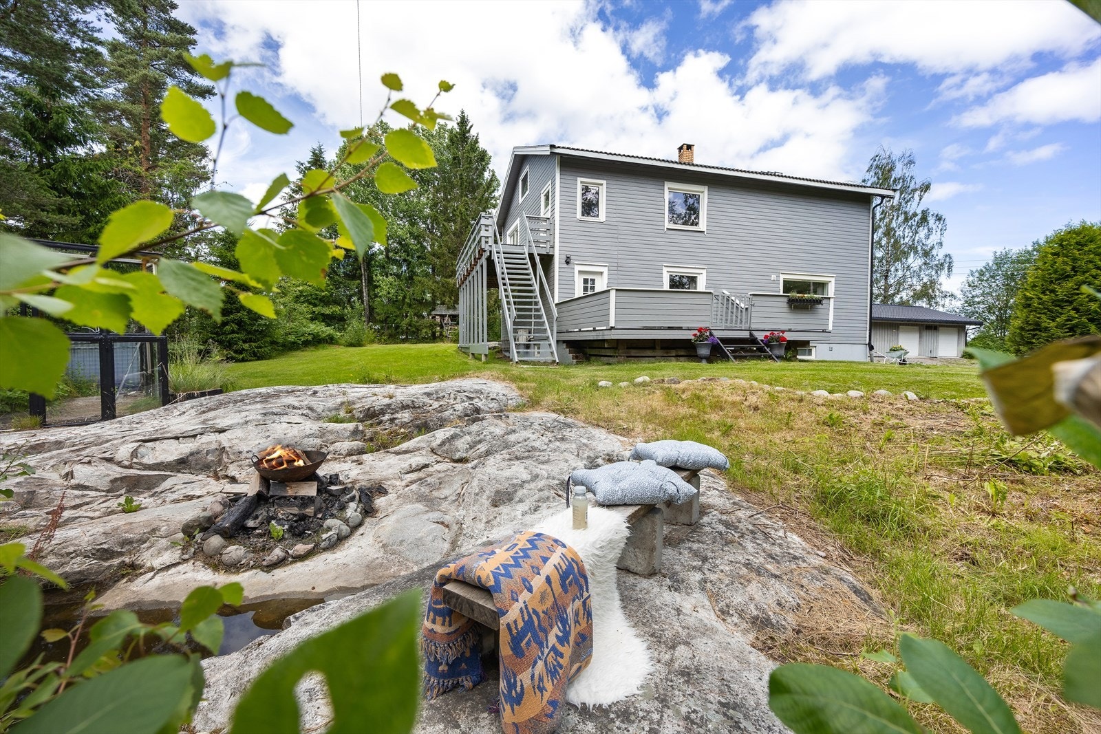 Boligen blir presentert av Krister Johnsen Støme v/EiendomsMegler 1. Galleribilde