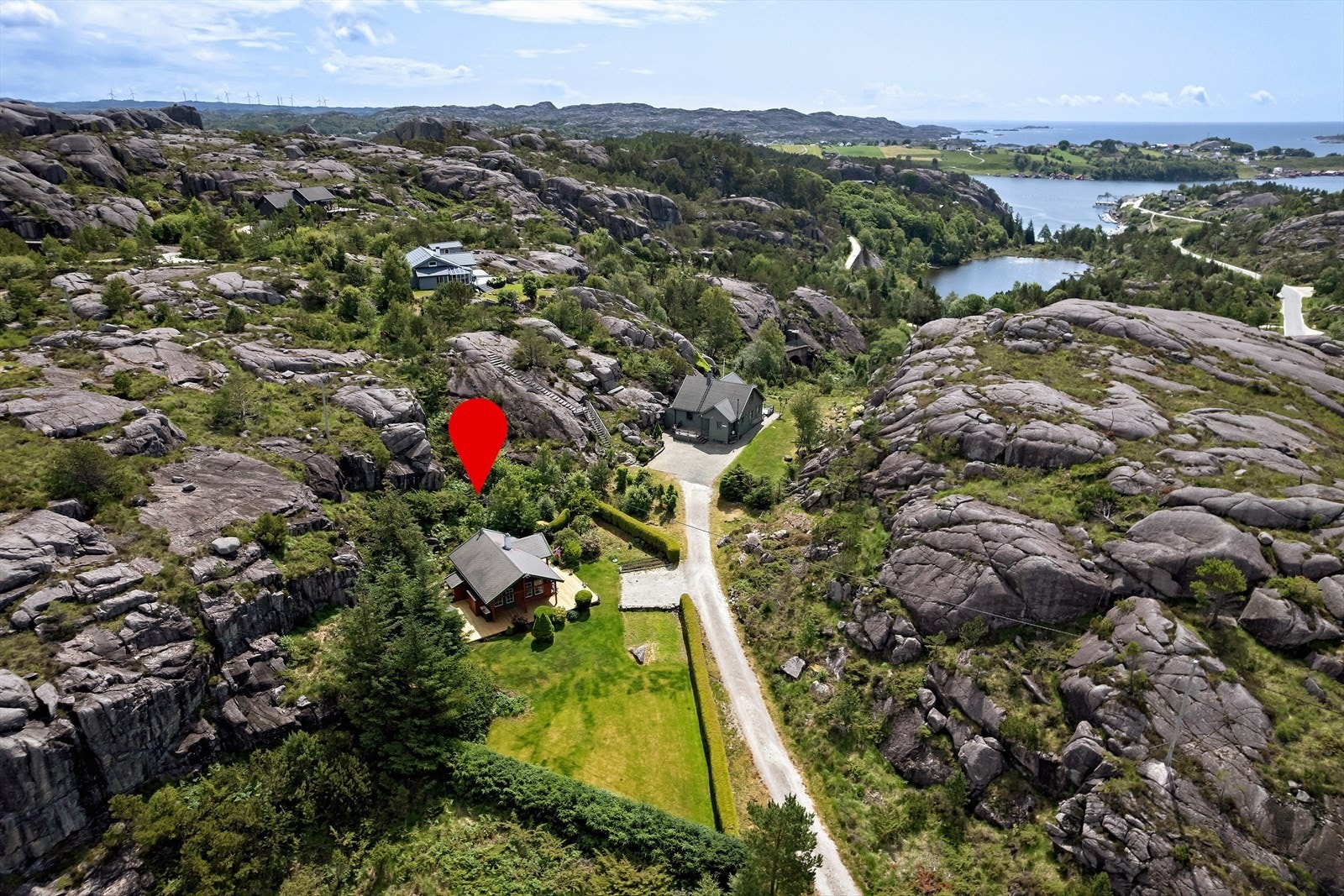 Usjenert fin beliggenhet. Galleribilde