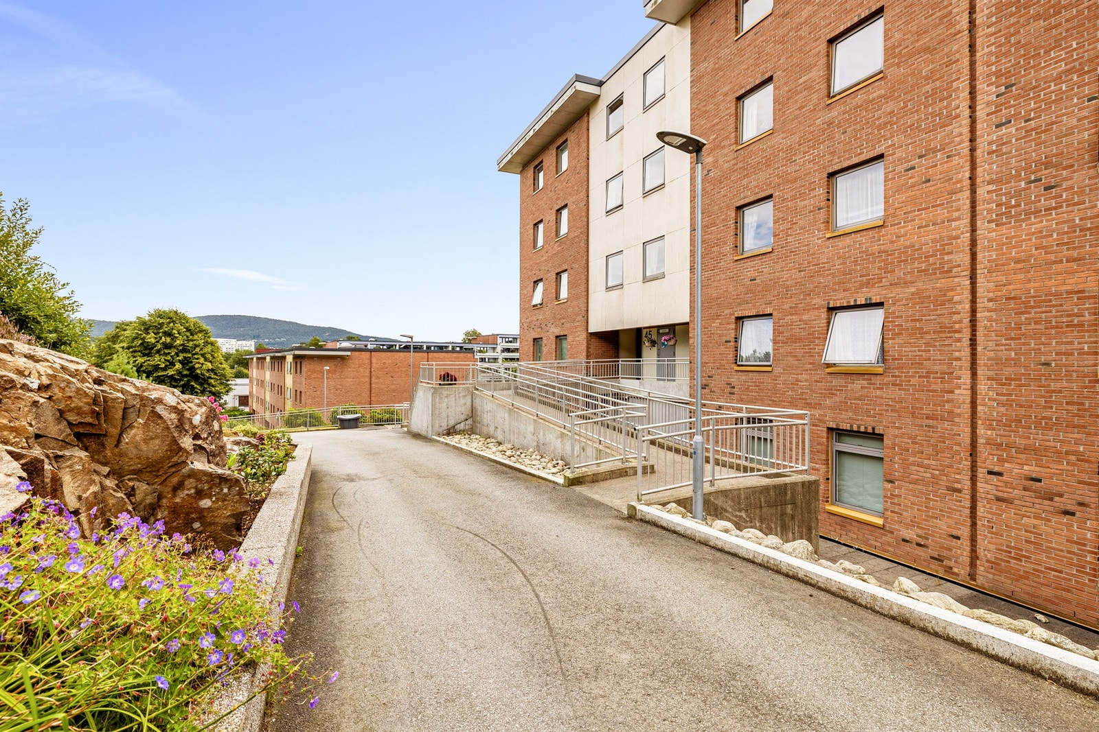 Leiligheten disponerer også to boder som måles til 3,4 og 0,6 kvm. Galleribilde