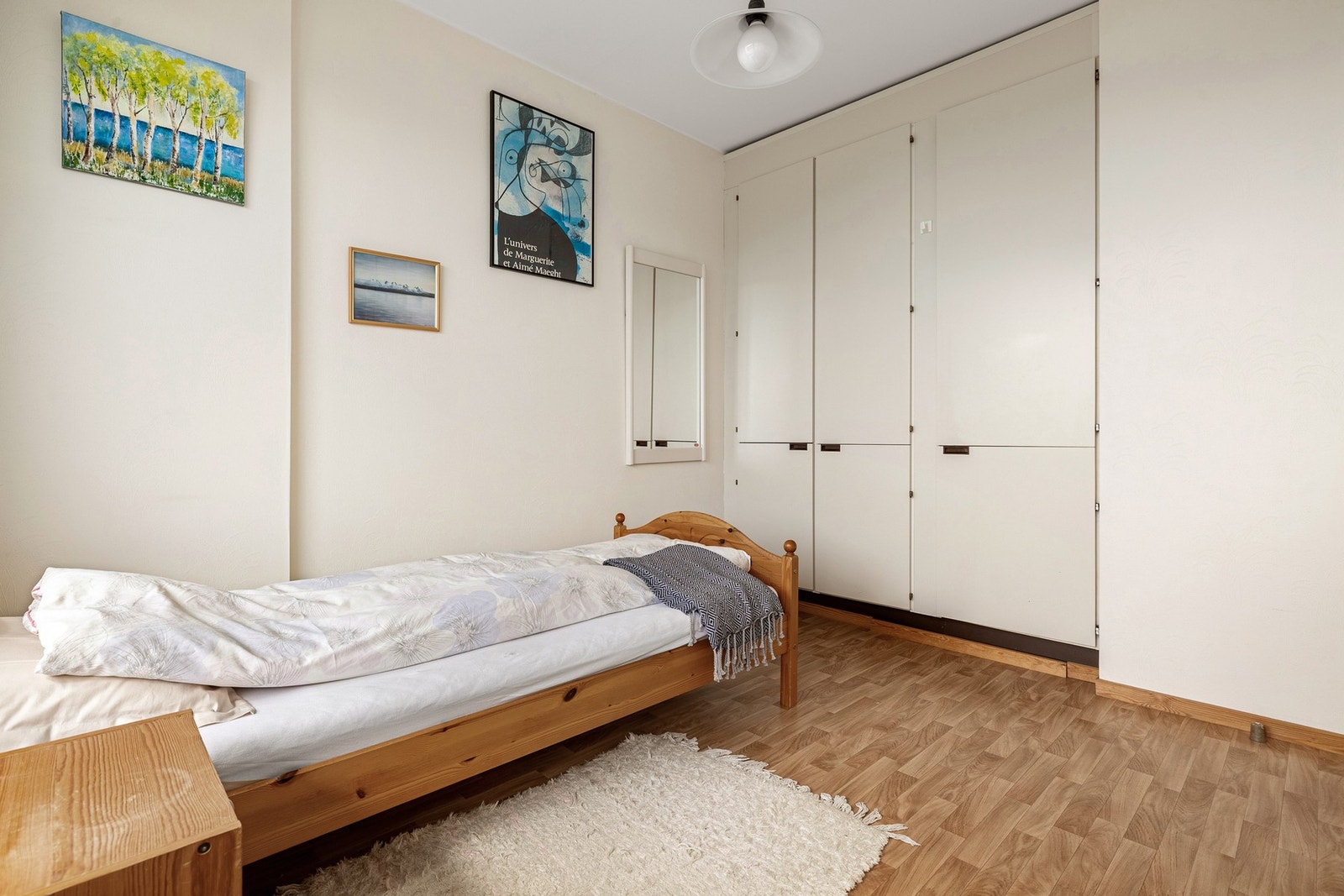 Her er det plass til dobbeltseng og annet ønskelig møblement. Galleribilde