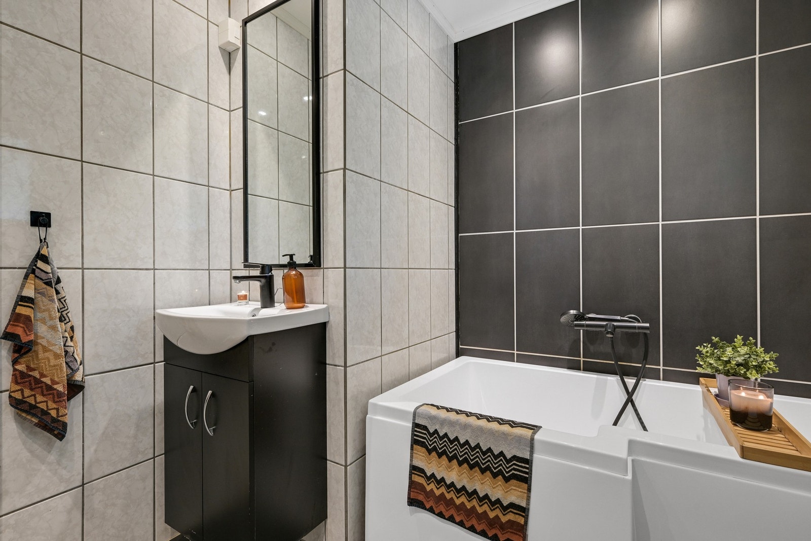 Deilig også med badekar på dette badet Galleribilde